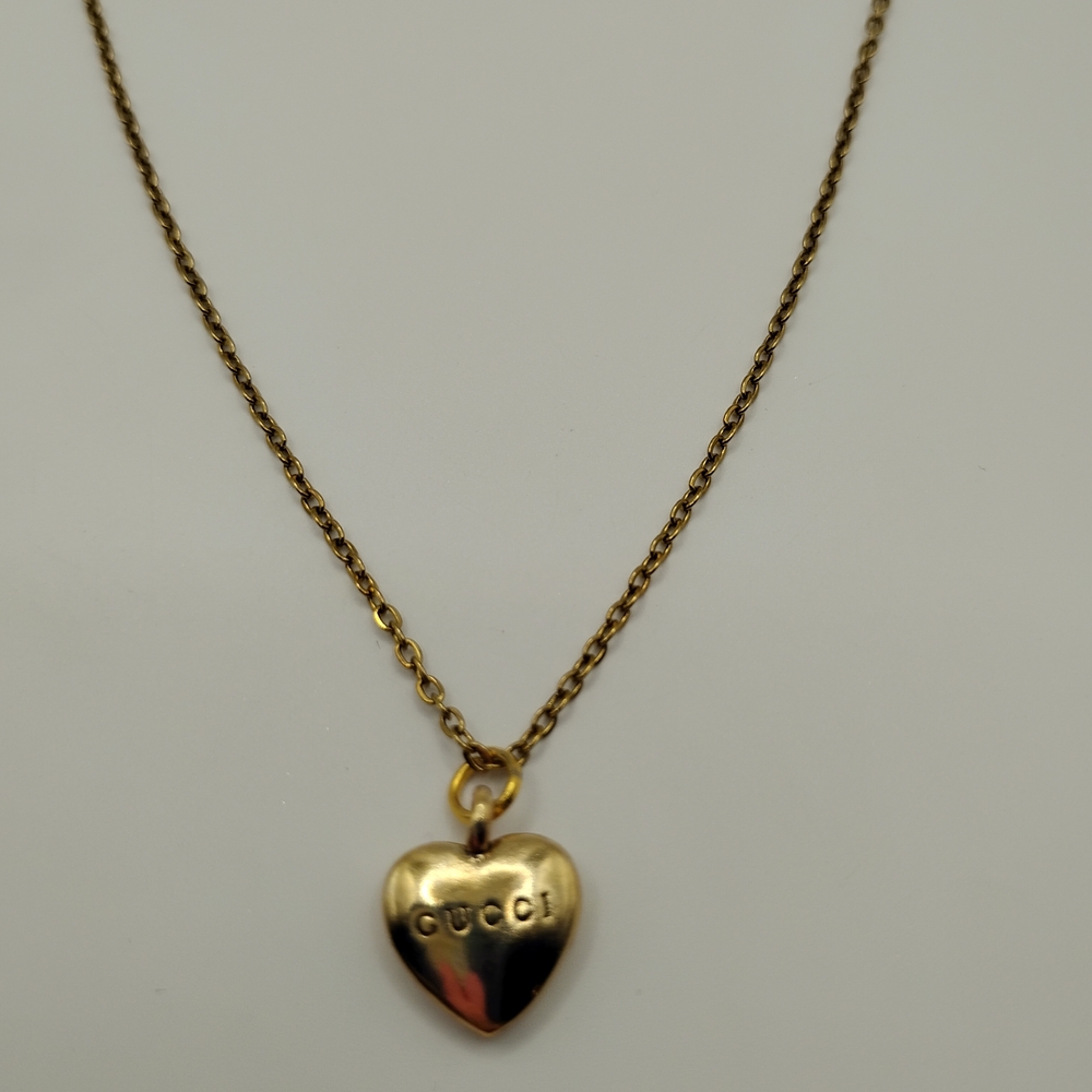 Gucci Gold Heart Pendant Necklace